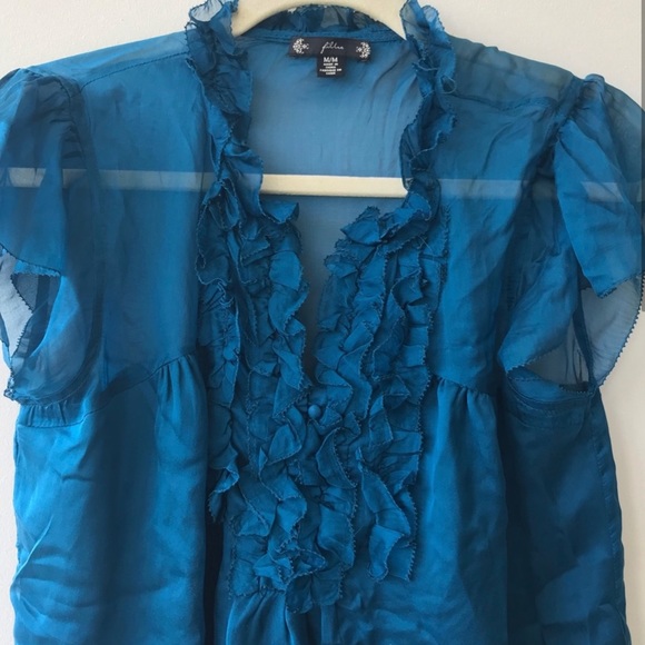 Blue ruffle top - Picture 2 of 3